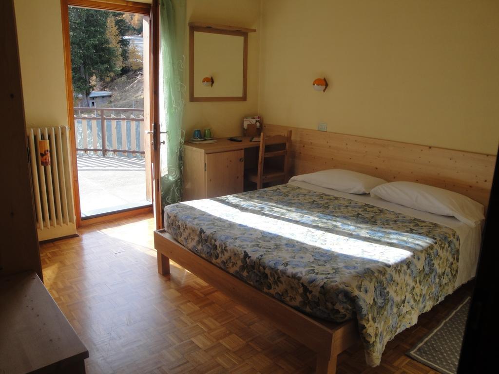 Hotel Viola Valdidentro Buitenkant foto