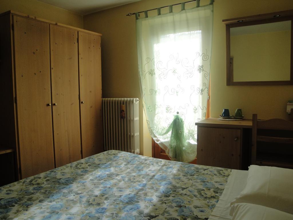 Hotel Viola Valdidentro Buitenkant foto